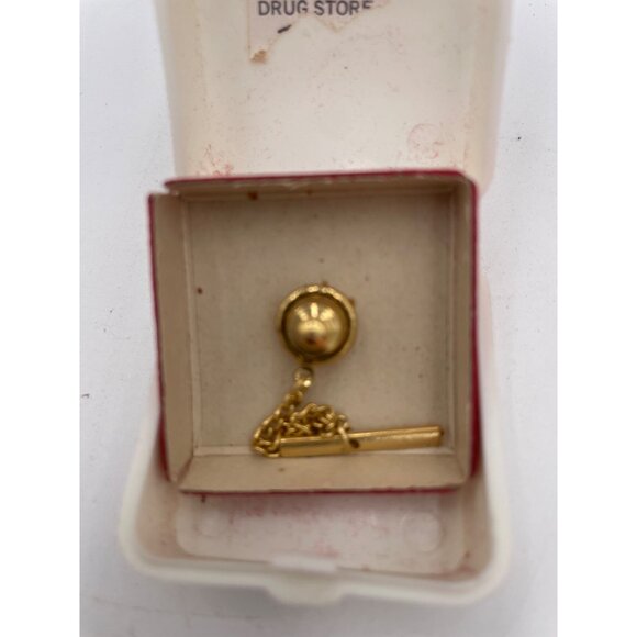 Vintage Mickey Mouse Enamel tie clasp/Pin on Red Velvet in a white display Box F - Picture 3 of 4